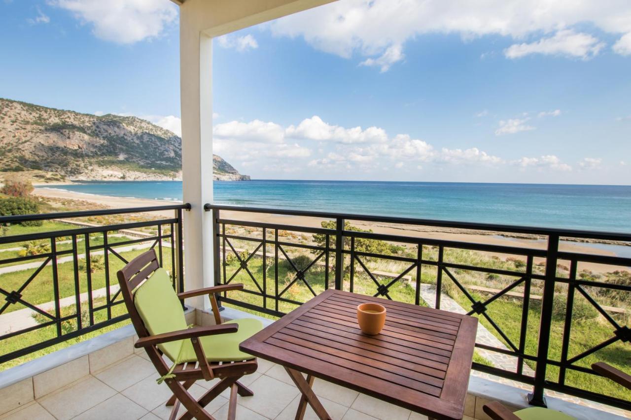 Beachfront Apartments Karpathos Town  Exterior photo